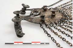 Foto von Bronzehalbmondgehängefibel (NHMW-PRAE-025255)